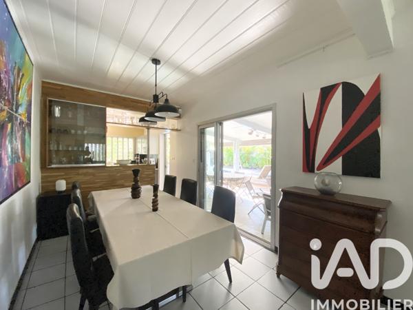 Maison à vendre 5 pièces 170 m² Saint-Pierre