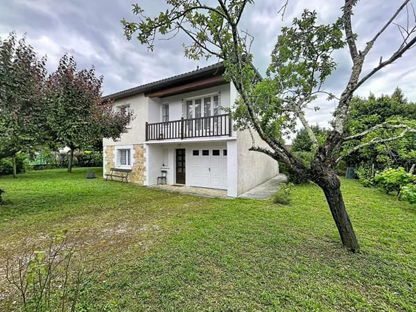 Maison de 3 chambres proche commerces de Prayssac