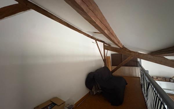 Appartement à louer    1 pièce •  Marennes