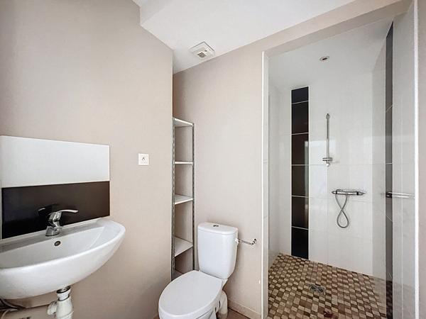 Maison de 105m2, 4 chambres, terrain de 730m2 au calme