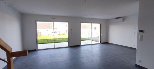 Maison à louer à Allaire dans le Morbihan (56350), ref : 1383