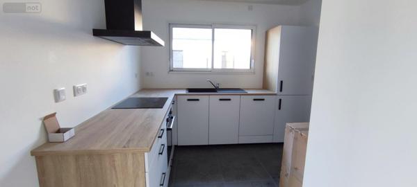 Maison à louer à Allaire dans le Morbihan (56350), ref : 1383