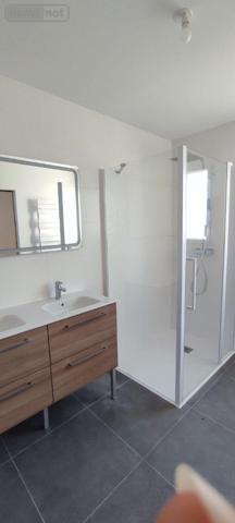 Maison à louer à Allaire dans le Morbihan (56350), ref : 1383