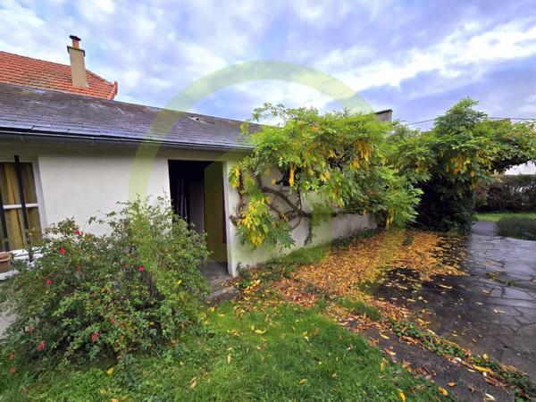 Maison individuelle à FLEURY LES AUBRAIS (45400)