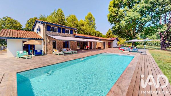 Maison à vendre 8 pièces 230 m² Ascain