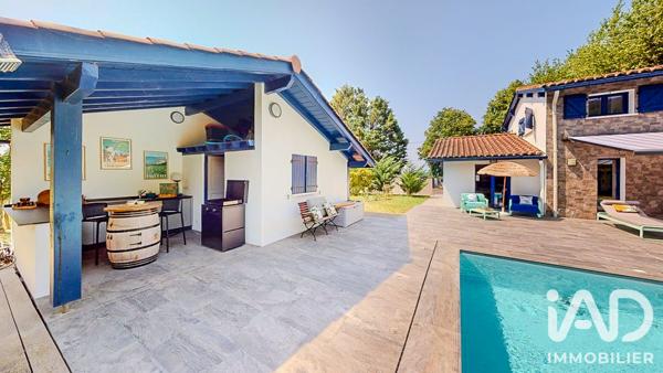 Maison à vendre 8 pièces 230 m² Ascain