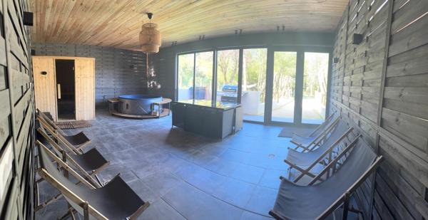 Maison à Nemours, 77140 - 8 pièces 351m²