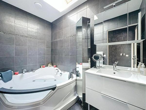 Maison récente avec belles prestations