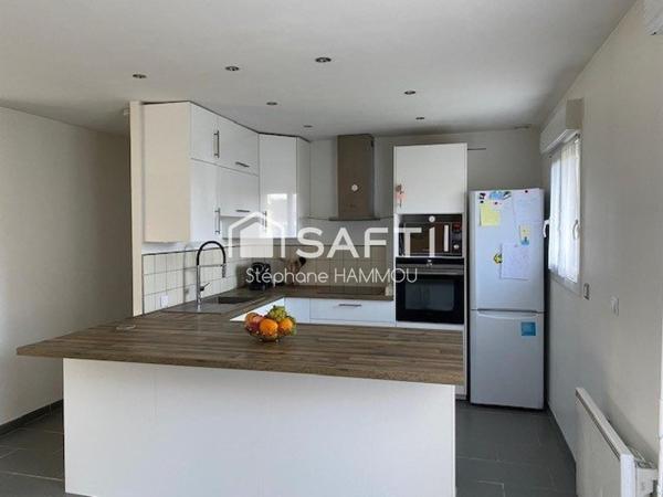 Beau pavillon construit en 2012, 5 chambres