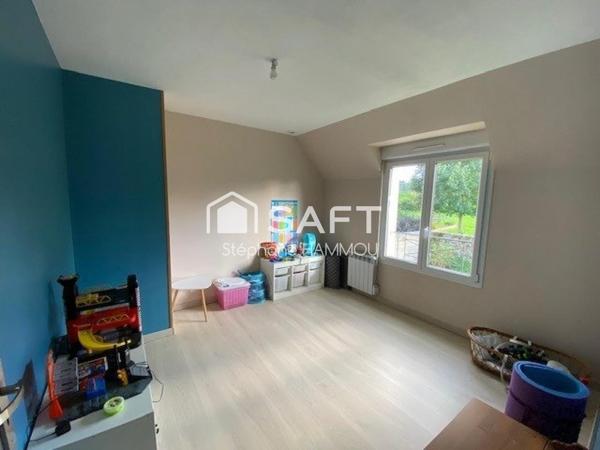 Beau pavillon construit en 2012, 5 chambres