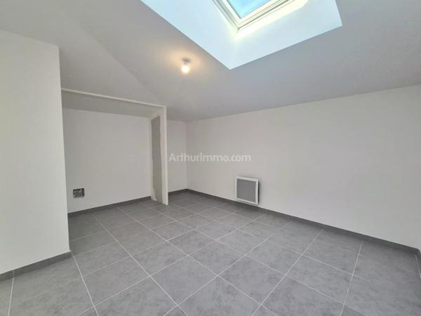 Location                                                      Appartement
                        
                     3 pièces                      70 m2                     à Draguignan