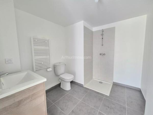 Location                                                      Appartement
                        
                     3 pièces                      70 m2                     à Draguignan