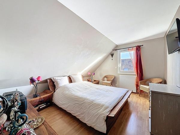 Maison familiale au calme avec piscine