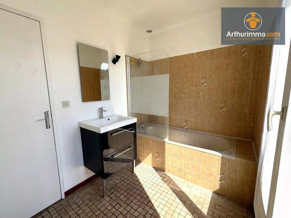 Vente                                                      Maison
                        
                     4 pièces                      88 m2                     à Compiègne