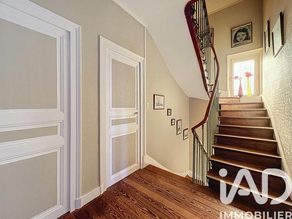 Maison à vendre 7 pièces 173 m² Beaune-la-Rolande