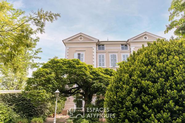 Appartement atypique et lumineux dans résidence de caractère