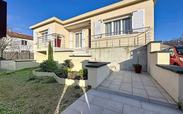 Maison à vendre    6 pièces •  Challans