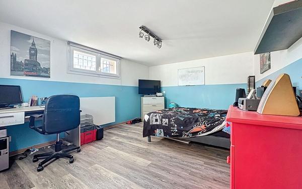 Maison à vendre    6 pièces •  Challans