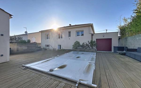 Maison à vendre    6 pièces •  Challans