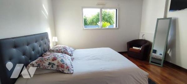 A 10mns REDON - Secteur calme et résidentiel, beau pavillon contemporain de 162 m², comprenant ...