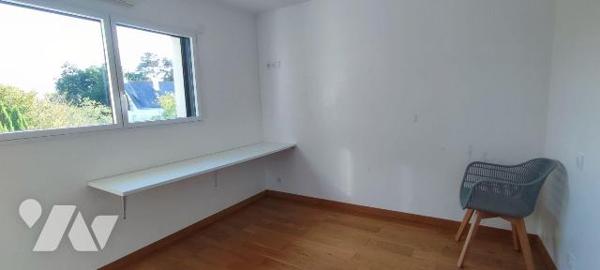 A 10mns REDON - Secteur calme et résidentiel, beau pavillon contemporain de 162 m², comprenant ...