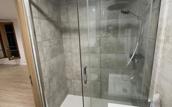 Appartement à vendre    1 pièce • 27,51 m2 Paris 20