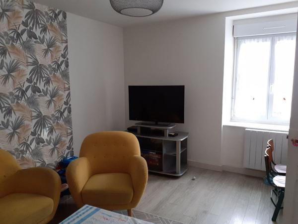 Maison à louer à Val-d'Izé en Ille-et-Vilaine (35450), ref : 35131-962191