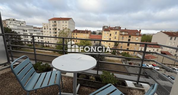 Location Appartement meublé 6 pièces 139.42 m² - Villeurbanne 69100