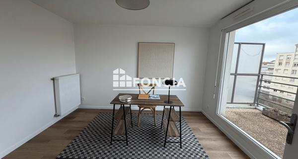 Location Appartement meublé 6 pièces 139.42 m² - Villeurbanne 69100