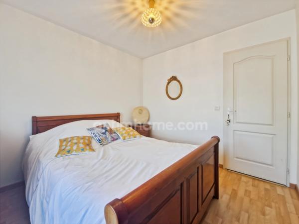 À VENDRE – Maison de plain-pied avec vue Pyrénées, piscine & jardin arboré