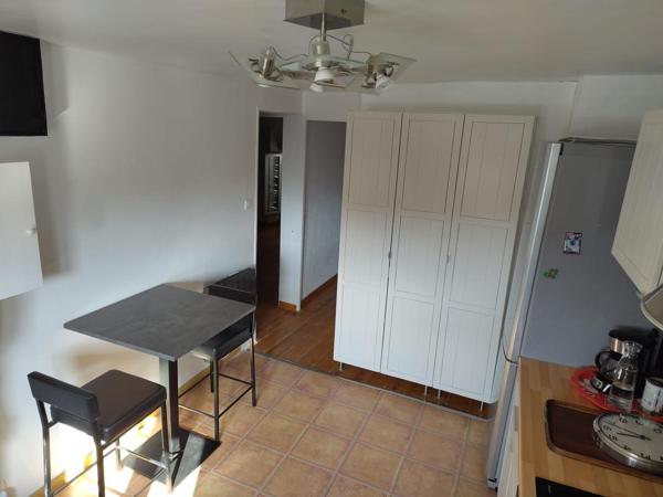 Location 5 Pieces 72 92000 Nanterre 9thorez