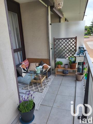 Appartement 4 pièces de 87 m² à Vaujours (93410)