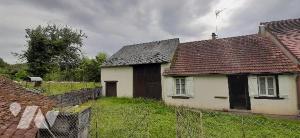 fermette avec dépendances et terrain