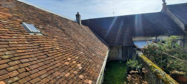 Maison rurale à vendre à Luçay-le-Mâle dans l'Indre (36360), ref : 021/1490