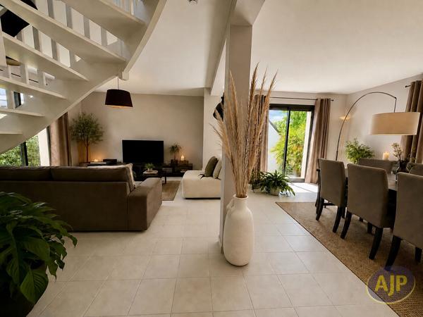 Vente maison Sautron : 515 000 € - AJP Immobilier Sautron