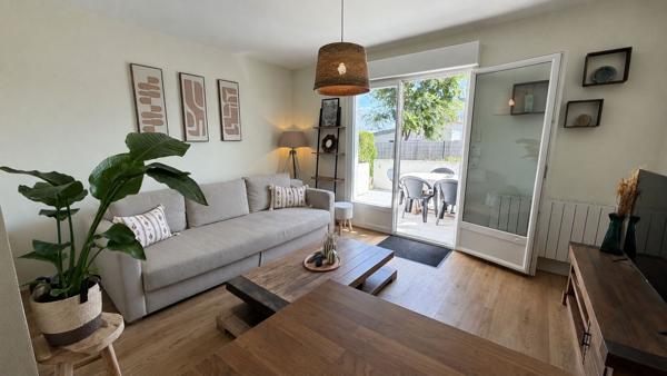 A vendre Erdeven - Appartement rénové avec terrasse, à deux pas de la mer