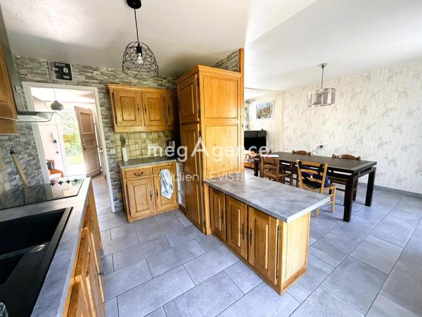 Maison à BRIIS-SOUS-FORGES, 91640 - 5 pièces 106m²