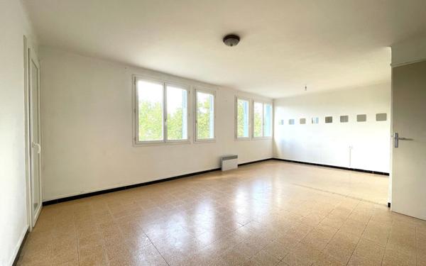 Appartement à vendre    3 pièces • 68 m2 Nîmes