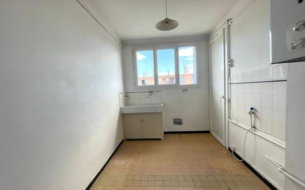 Appartement à vendre    3 pièces • 68 m2 Nîmes