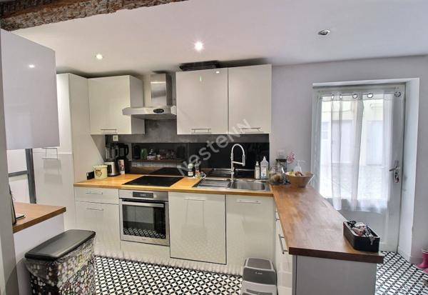 Appartement T2 bis / T3 en duplex - Secteur Les Carmes Saint-Étienne - Double destination : habitation et professionnelle