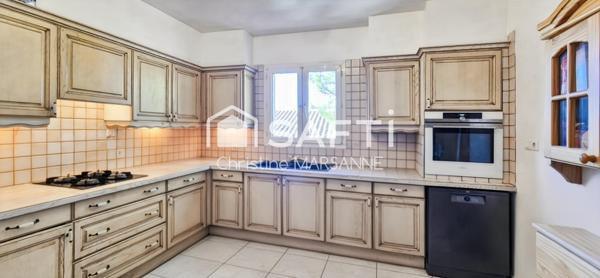 Deux logements, piscine, calme, proximité écoles