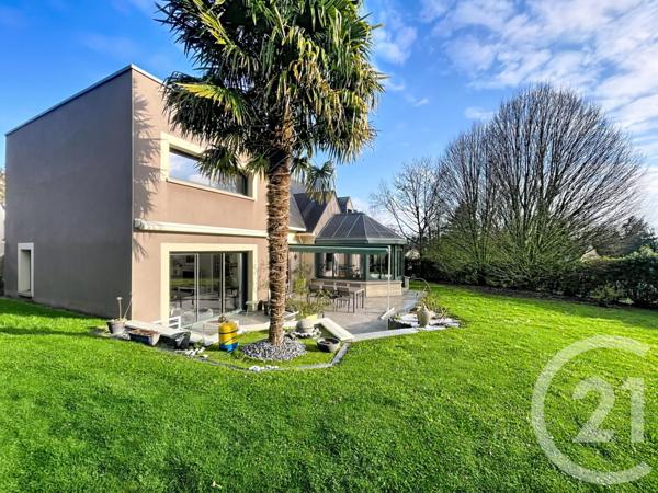 Maison à vendre  10 pièces - 247,49 m2 CONTEST - 53