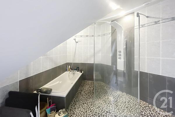 Maison à vendre  10 pièces - 247,49 m2 CONTEST - 53