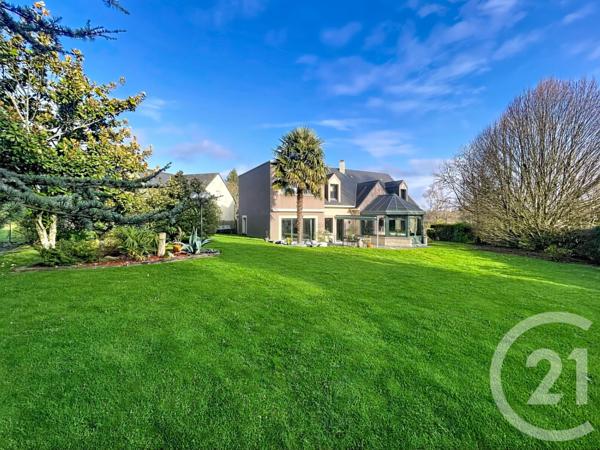 Maison à vendre  10 pièces - 247,49 m2 CONTEST - 53