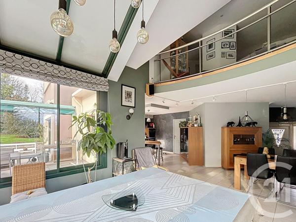 Maison à vendre  10 pièces - 247,49 m2 CONTEST - 53