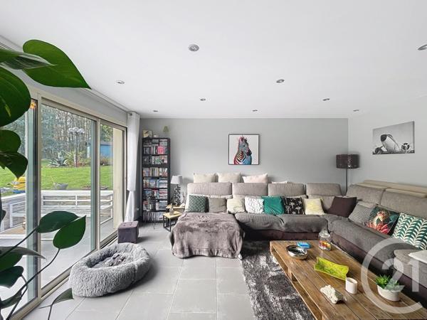 Maison à vendre  10 pièces - 247,49 m2 CONTEST - 53