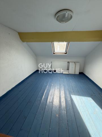 SAINT HONORÉ - MAISON D'ENVIRON 55M² AVEC COUR