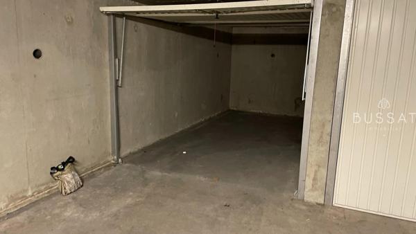 A vendre garage en sous-sol - Rue Camille Desmoulins