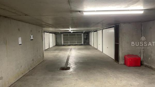 A vendre garage en sous-sol - Rue Camille Desmoulins