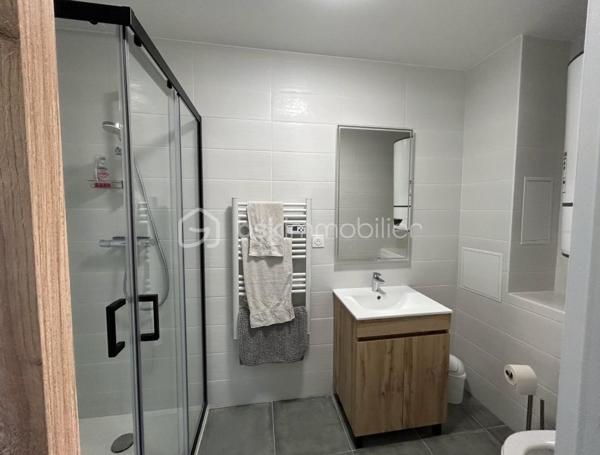 Maison contemporaine de 222,70 m²